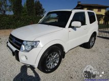 mitsubishi-pajero-3-2-di-d-16v-3p-invite-usato-230