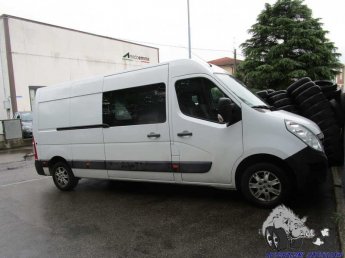 renault-master-t35-2-3-dci-125-pm-tm-combi-e5-usato-238